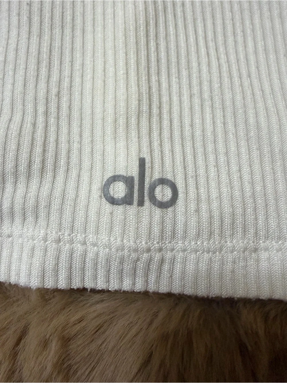 Alo Ribbed Cropped Whisper Cardigan Size Medium
